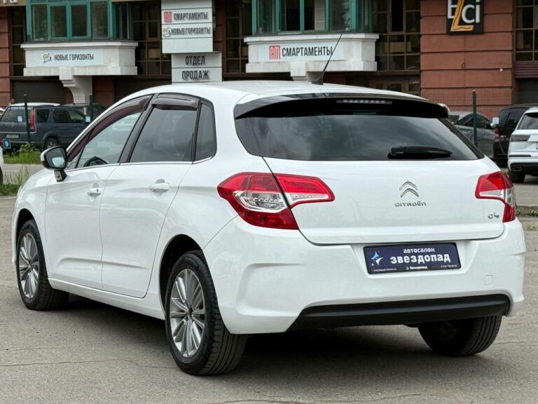 , - фото автомобиля