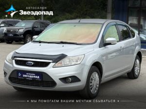 Ford Focus, 2010 - фото автомобиля