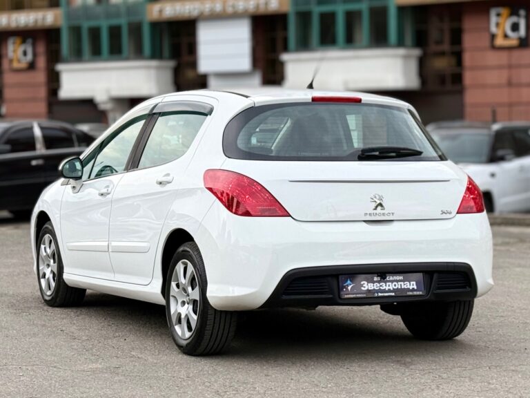 ,  - фото автомобиля