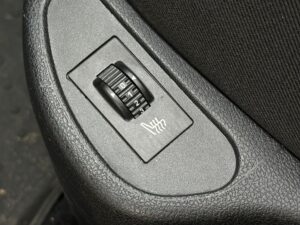 ,  - фото автомобиля