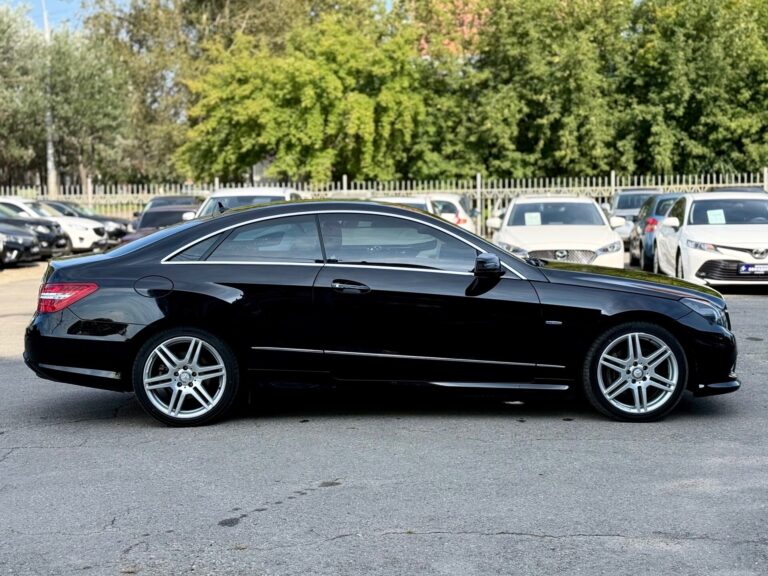 ,  - фото автомобиля