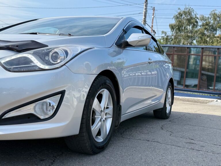 ,  - фото автомобиля