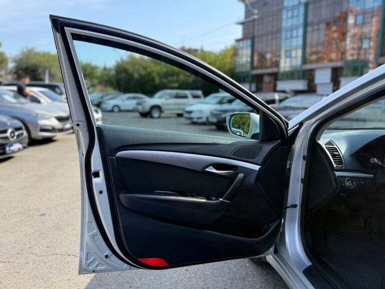 ,  - фото автомобиля