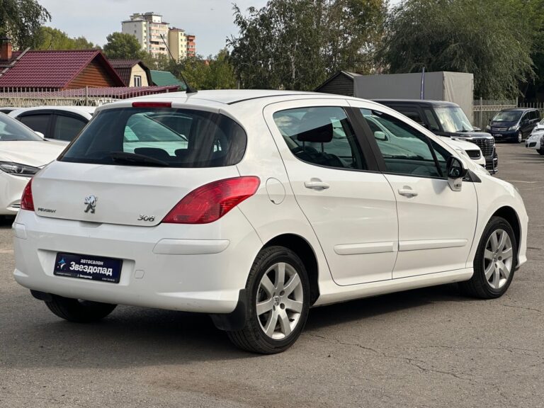 ,  - фото автомобиля