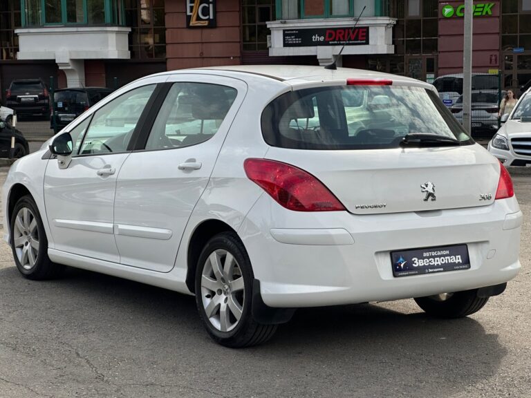 ,  - фото автомобиля