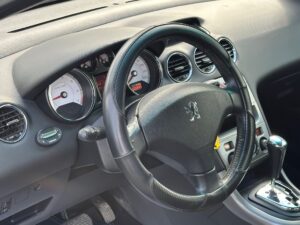 ,  - фото автомобиля