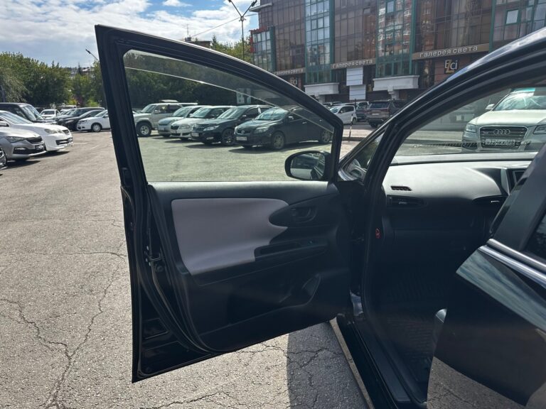 ,  - фото автомобиля