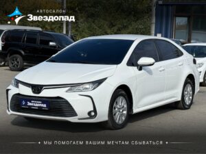 Toyota Corolla, 2020 - фото автомобиля