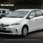 Toyota Prius Alpha, 2011 - фото автомобиля