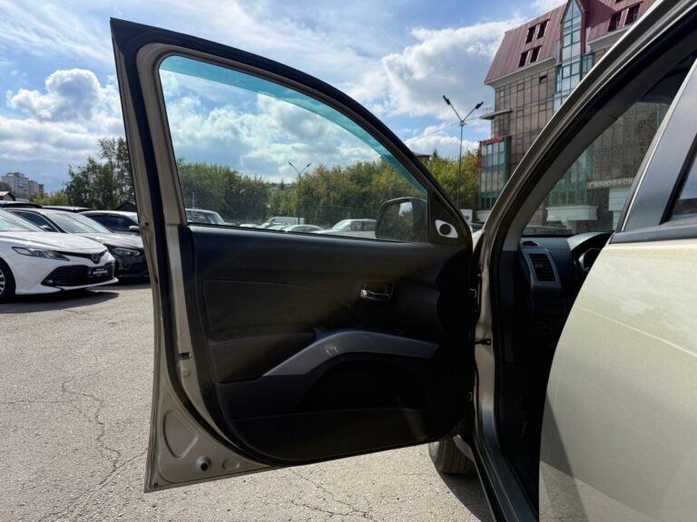 ,  - фото автомобиля