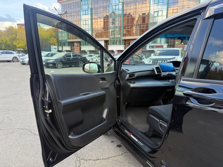 , - фото автомобиля