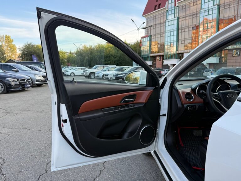 ,  - фото автомобиля