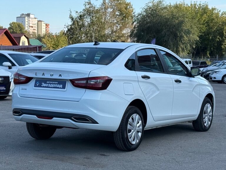 , - фото автомобиля