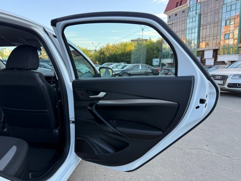 , - фото автомобиля