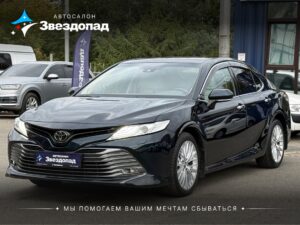 Toyota Camry, 2019 - фото автомобиля