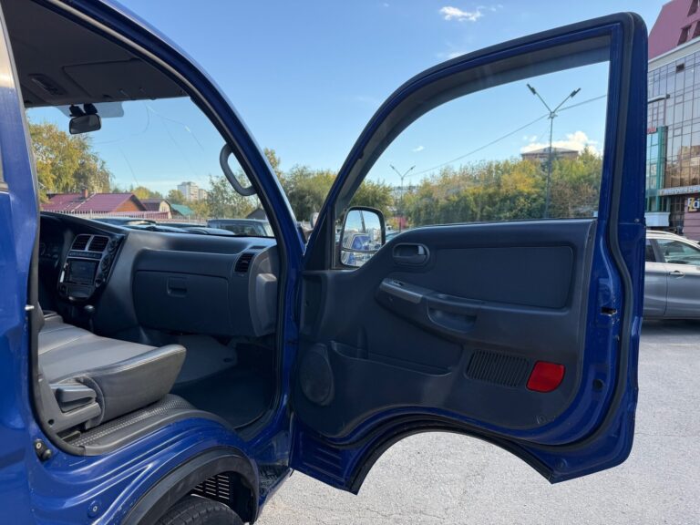 , - фото автомобиля