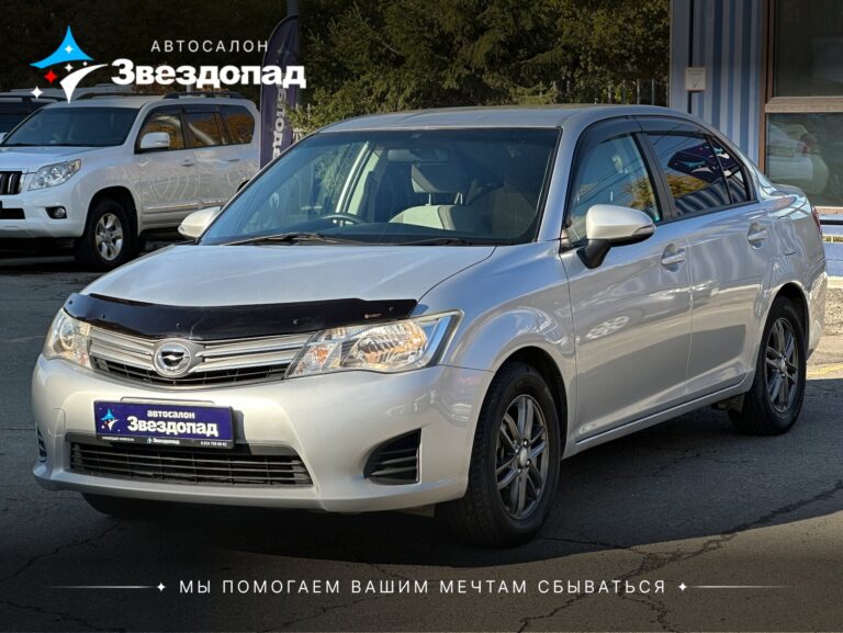 Toyota Corolla, 2013 - фото автомобиля