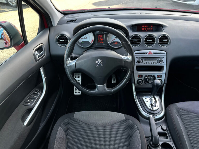 ,  - фото автомобиля