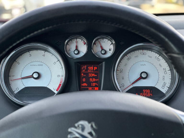 ,  - фото автомобиля