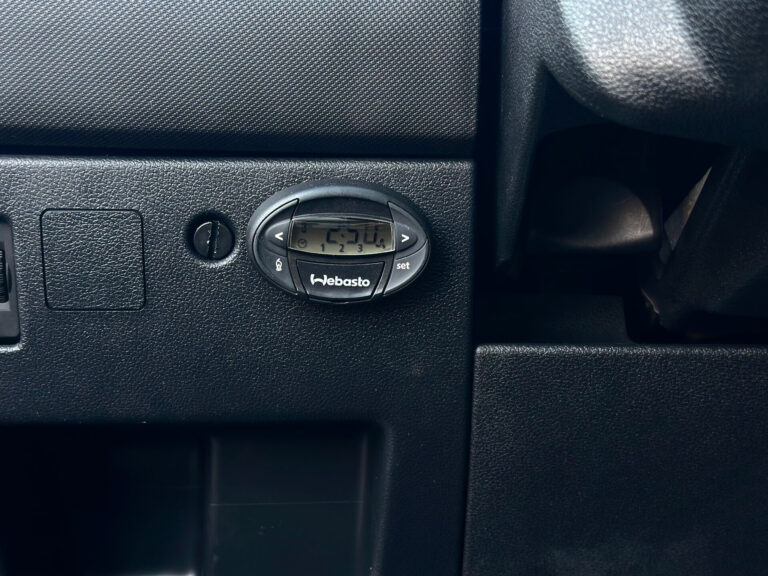 ,  - фото автомобиля