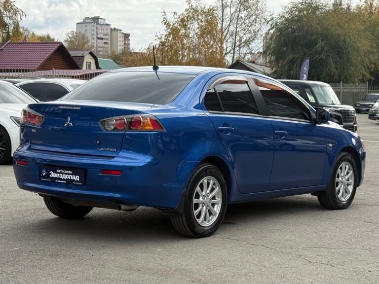 , - фото автомобиля