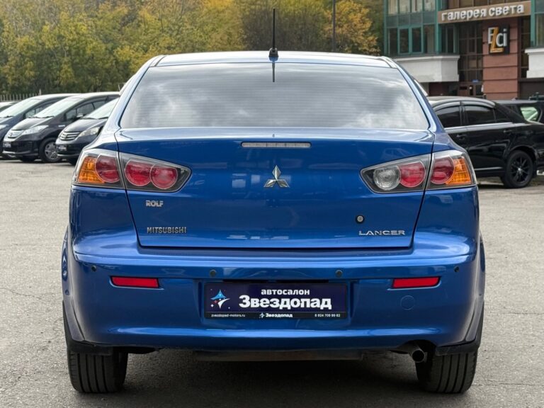 , - фото автомобиля