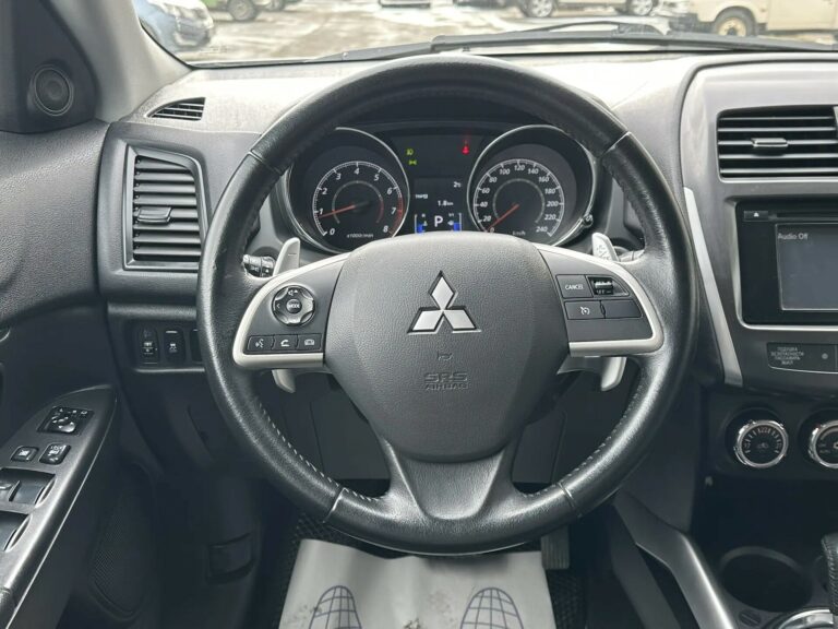 , - фото автомобиля
