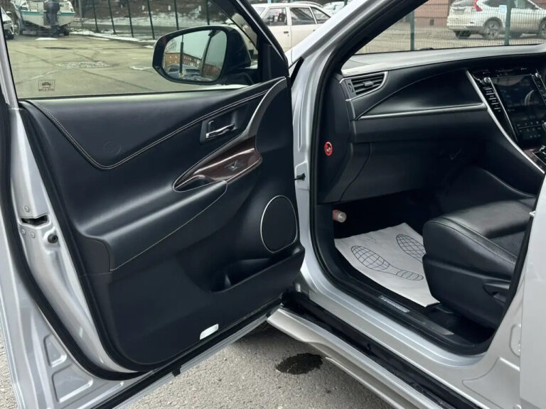 ,  - фото автомобиля