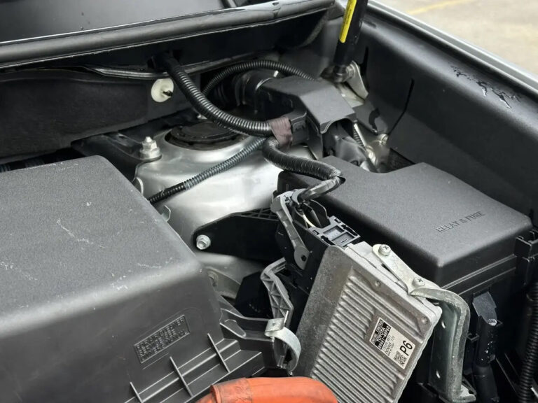 ,  - фото автомобиля